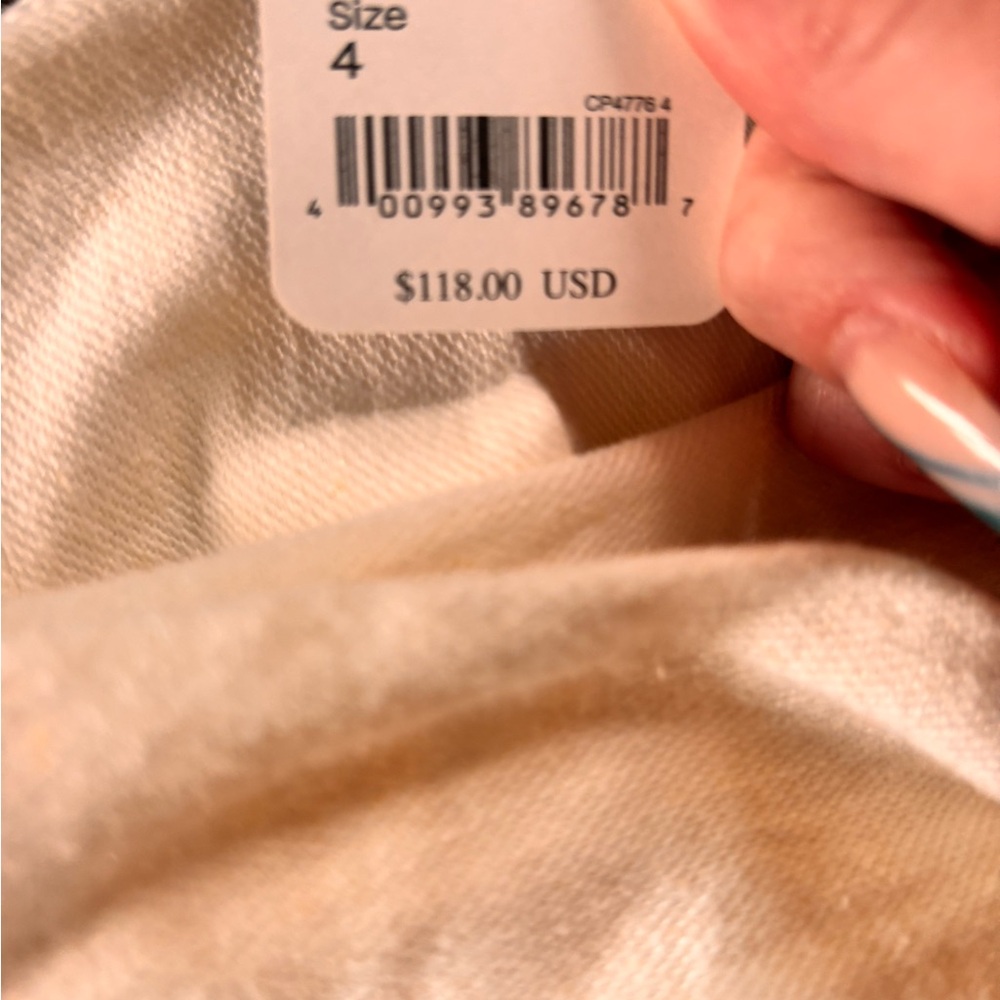 White Maeve skirt - Picture 4 of 4